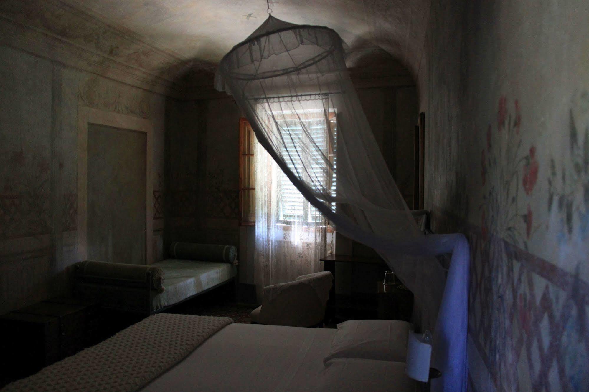 Bed and Breakfast Antica Casa "Le Rondini" Borgo a Buggiano Zewnętrze zdjęcie